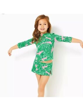 Lilly Pulitzer Green and Pink Rashguard Swim Set 8